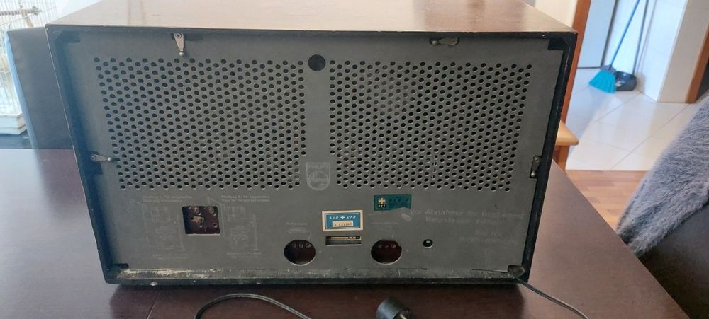 Rádio Philips a válvulas