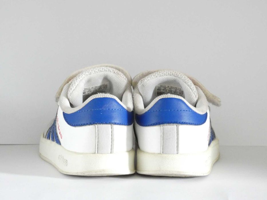 Buty dziecięce adidasy na rzepy