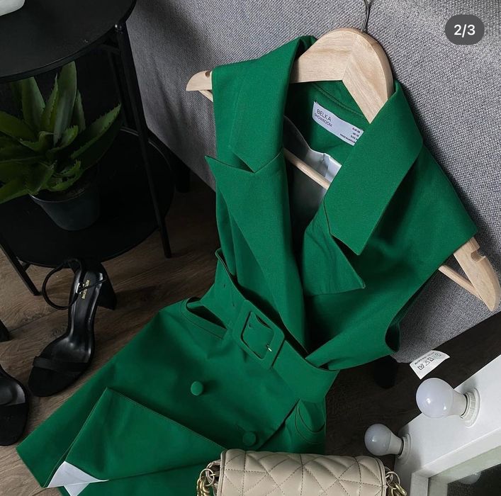 Плаття класичне зелене