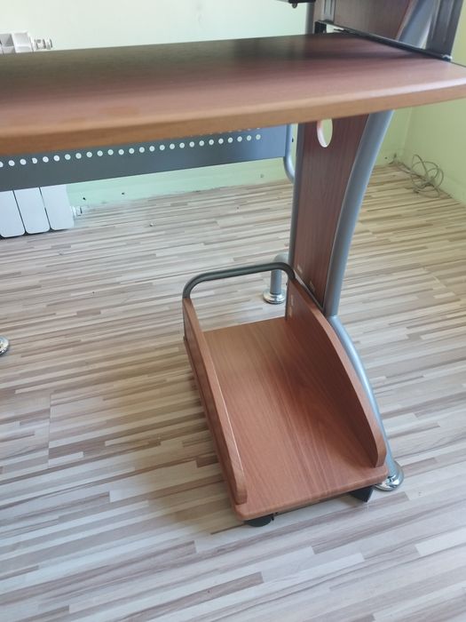 Biurko stan idealny