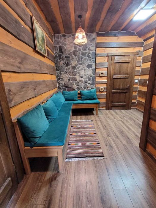 Будинок подобово для святкувань на 10 осіб  з сауною, 5км до Львова