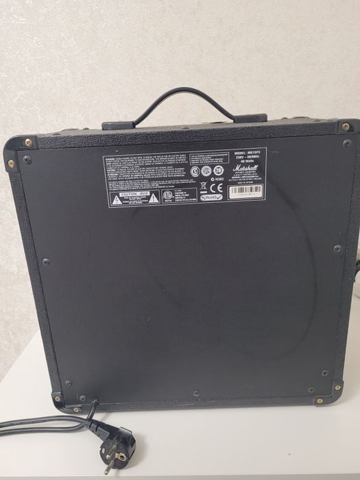 Гітарний комбопідсилювач Marshall MG15FX з ефектами