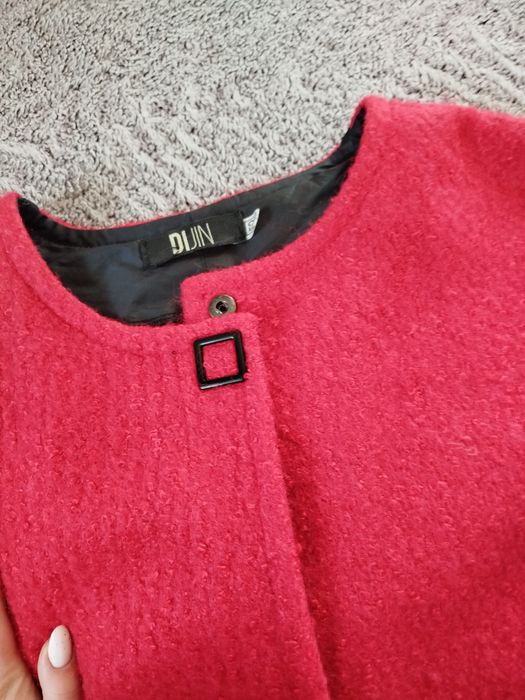 Пальто жіноче легеньке