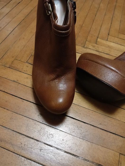 Кожаные ботинки Guess, размер 40