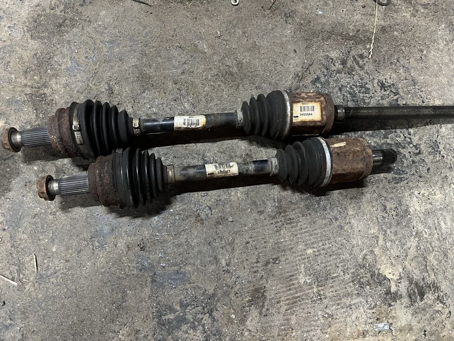 Polos polosie przod bmw e83 x3 lewa prawa