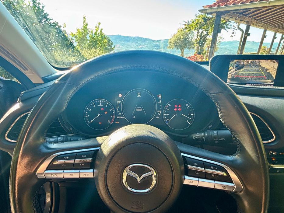 Mazda CX-30 2.0 e-Skyactiv-G Exclusive-Line Design — 2022