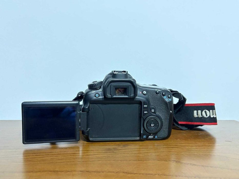 Canon EOS 60D – Ótimo estado.