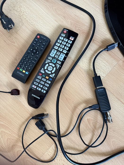 Dekoder DVB T Strong SRT 82