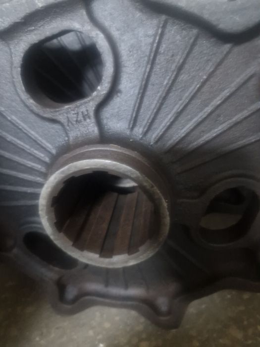 Продам колеса ведучі зірочки тдт-55