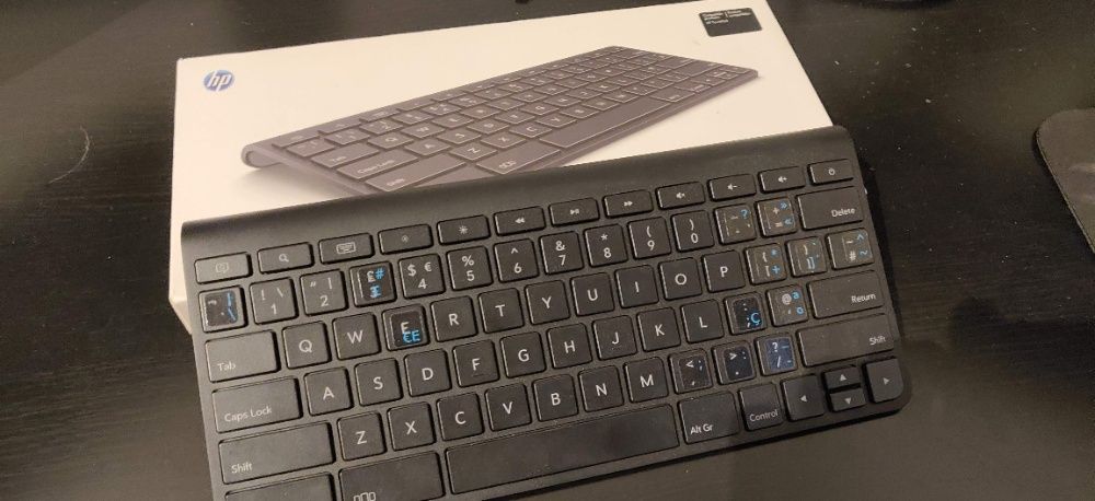 Teclado bluetooth HP TouchPad