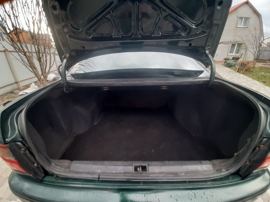 toyota karina e 1.6i 1997р