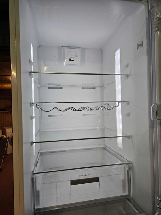 Lodówko-zamraż Gram  NoFrost 200/60 cm. 400 l Gwar.Super stan.LCD .