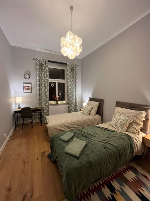 Bydguest.pl | Apartament Premium | 3 sypialnie | 6 - 8 os | Blisko PKP