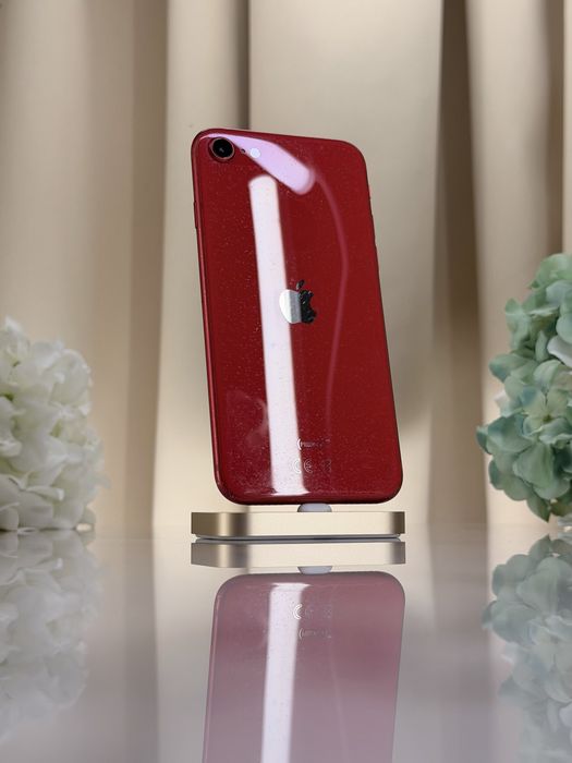 Чудовий iPhone SE-2020 128GB Product RED (Магазин Гарантія)