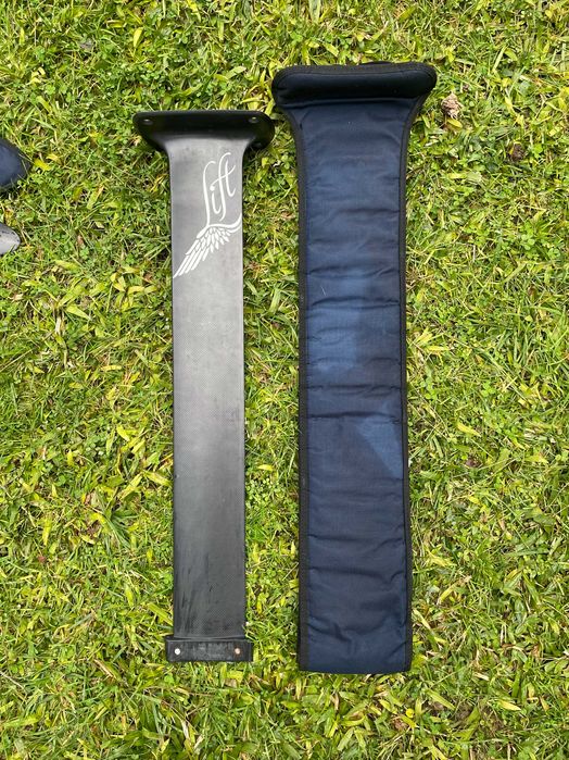 Foil  from Lift 170HA and Mast 82´full carbon