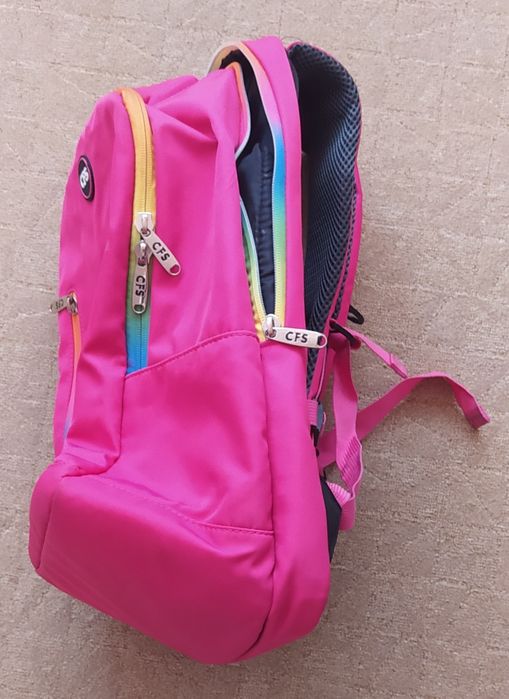 Продам рюкзак шкільний