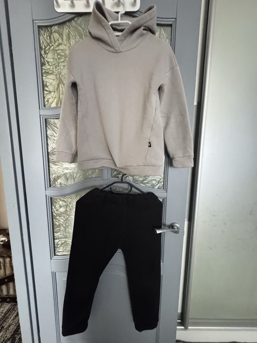 Спортивний костюм 138 см (теплий)