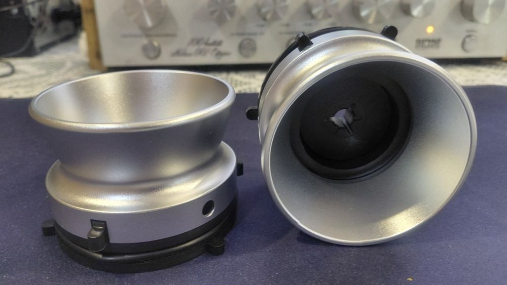 Nab адаптеры для бобинного магнитофона.