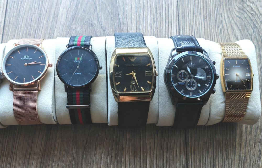 Likwidacja lombardu, zestaw 9 zegarków - Armani, Casio, Accurist, Daniel Wellington, OKAZJA