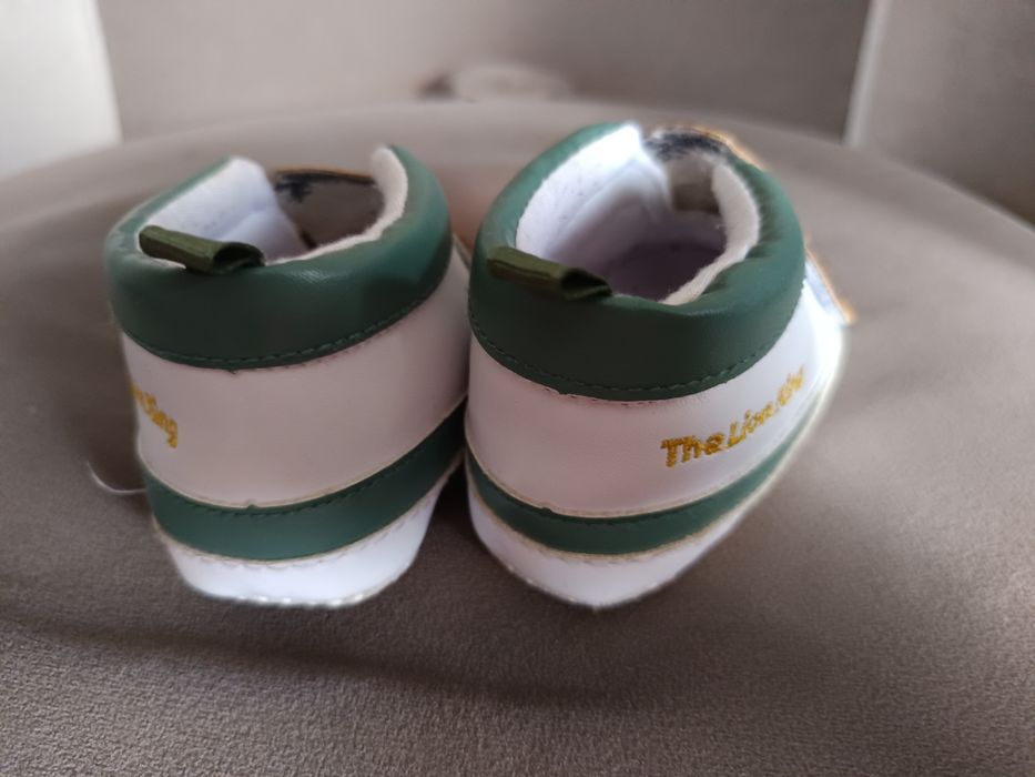 Buty niemowlęce 12 cm.