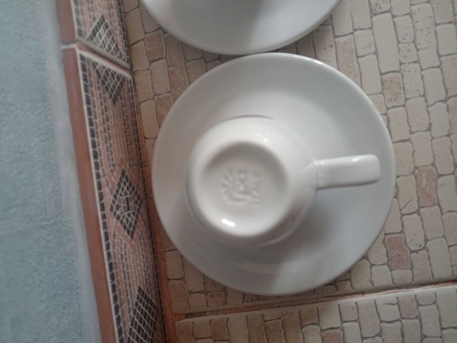 Чашки эспрессо с блюдцем