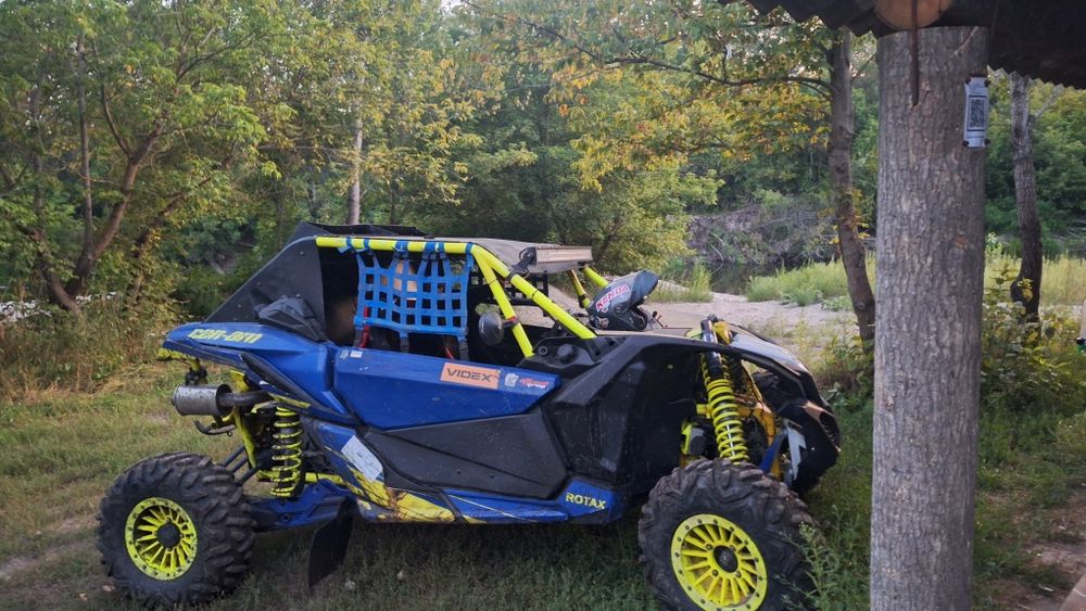 Продам BRP Maverik X3XRS