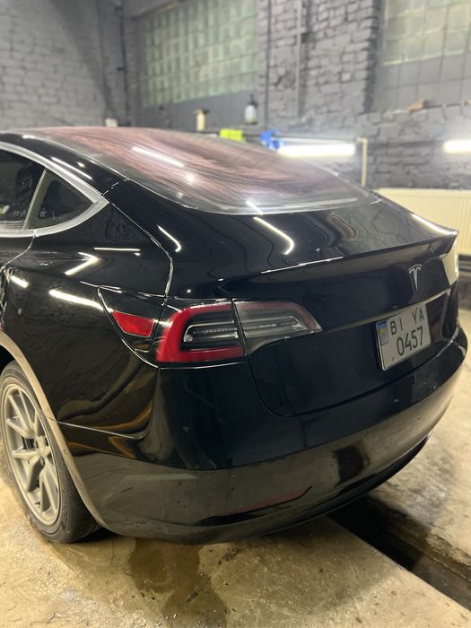 Tesla model 3 55kwh