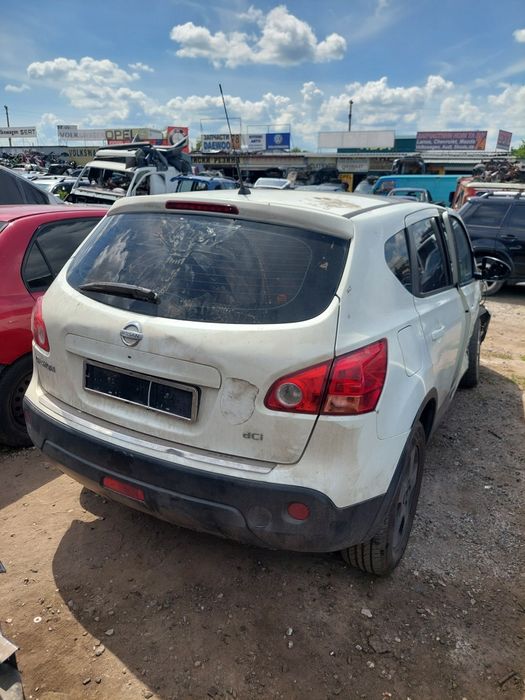 Разборка шрот запчастини nissan qashqai j10