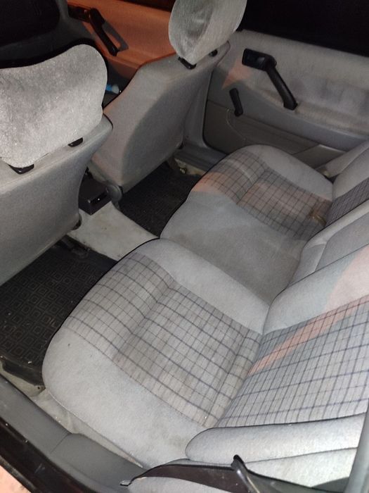 Пасат б3 1992 1.8