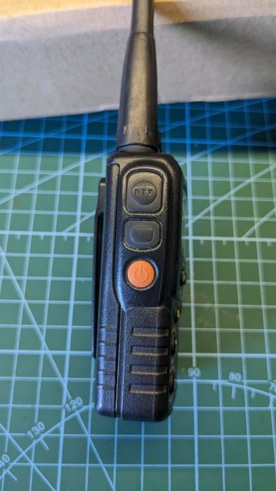 Yaesu VX-2, VHF/UHF, 2W, air band