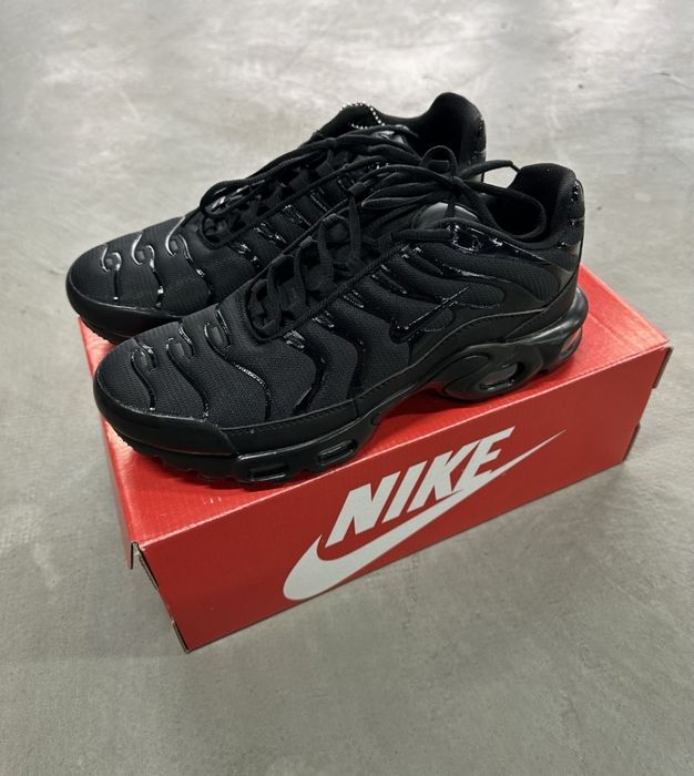 Кроссовки Nike Air Max Plus Tn 38р Кросівки