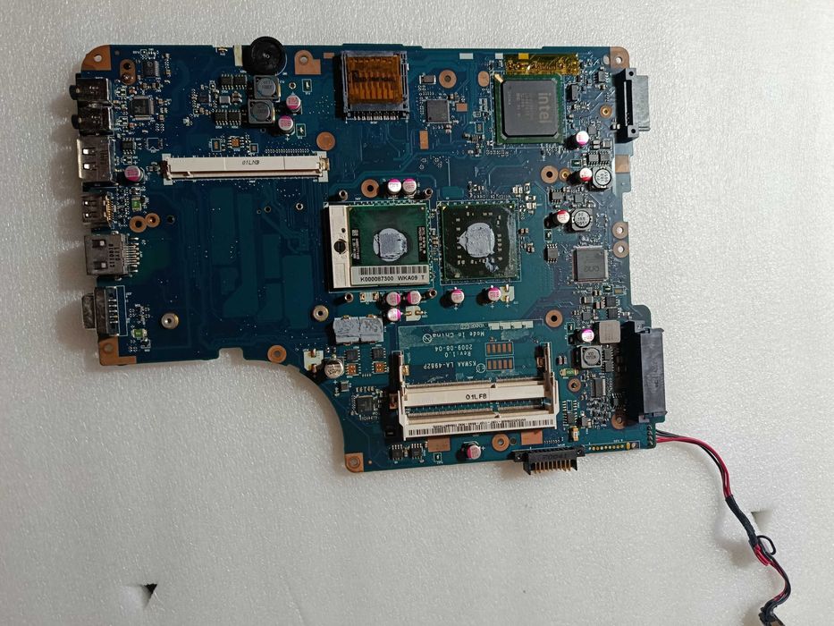 Toshiba L500 motherboard a 100%