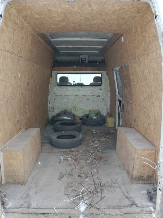 Продам машину на ходу