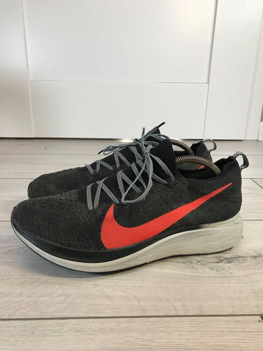 Buty do biegania Nike Zoom Fly Flyknit rozm. 46