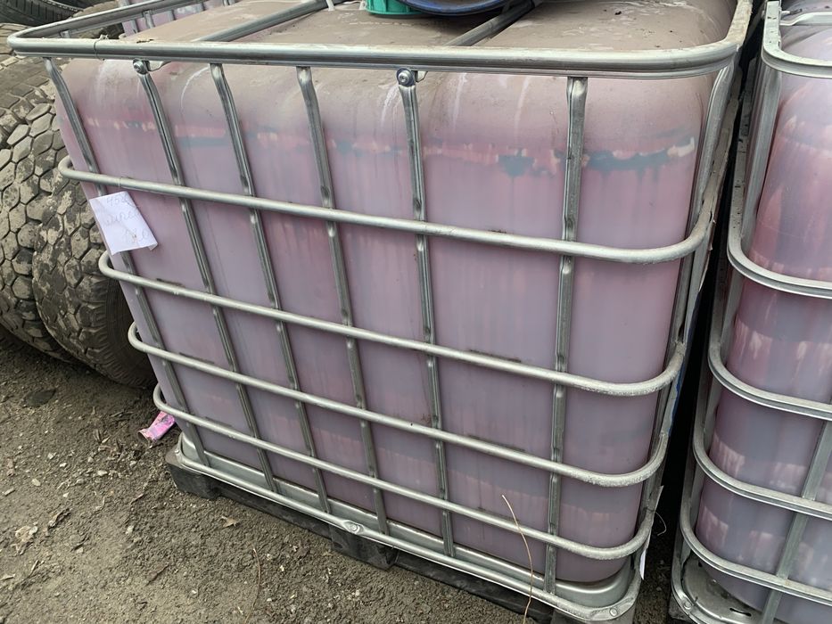 Еврокубы , бочки , канистры .