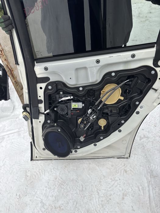 jeep cherokee двері (Джип чероке )