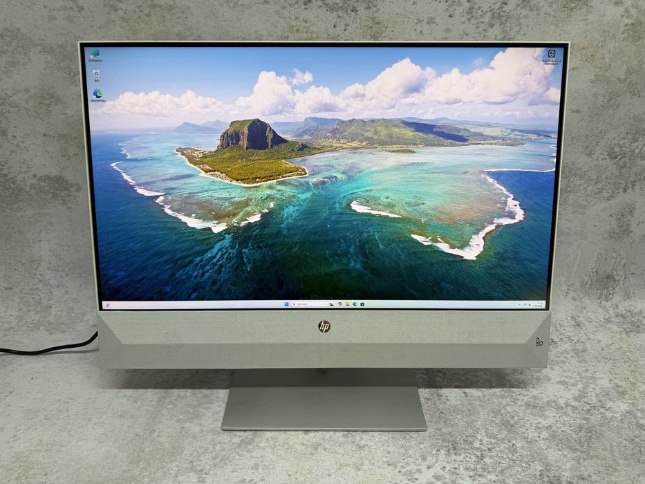 Hp Pavilion 27 All in One / i5 9500T 6x3.7GHz / 16GB DDR4 / 512SSD / 27 QHD / W11 Home