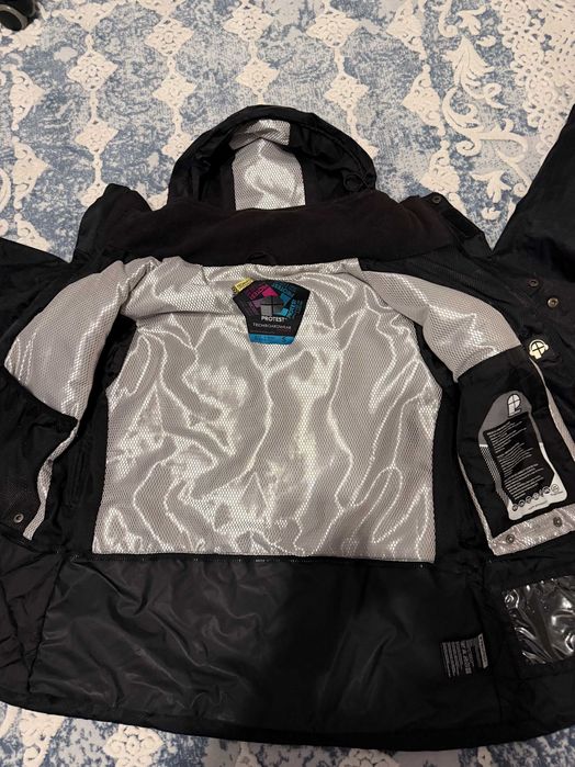 Лижна куртка Protest Techboardwear для зимових пригод!