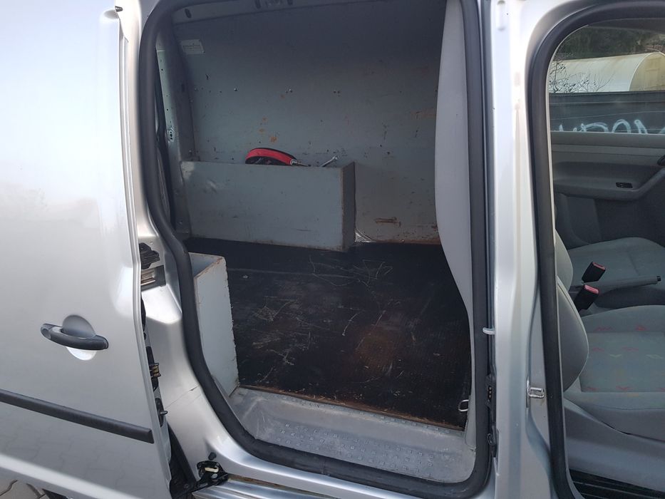 Vw caddy 1.9 tdi 105kn Klima el serv full