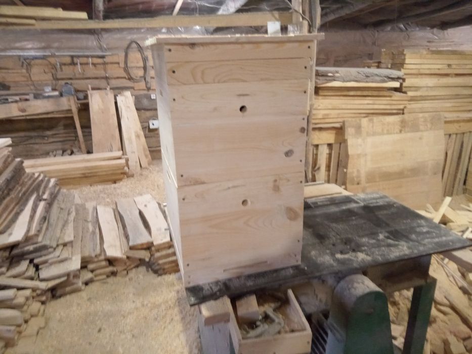 Вулики нові в наявності та під замовлення різних розмірів та комплекта