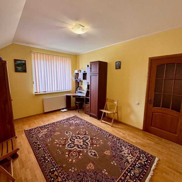 Продаж будинку в с.Крихівці