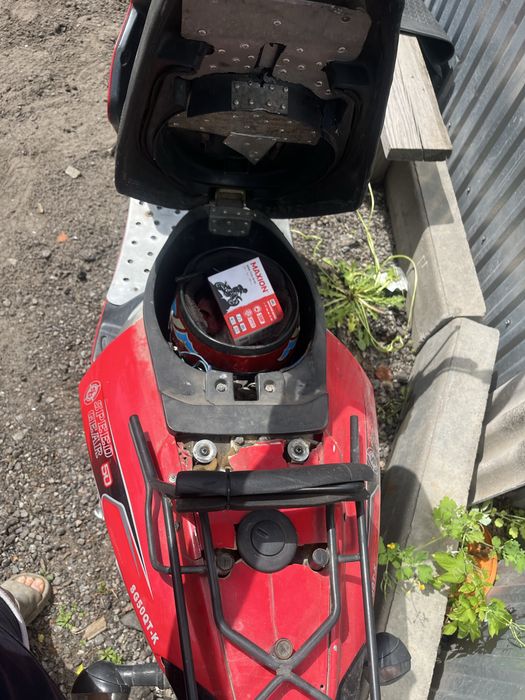 Продам мопед  SG50QT