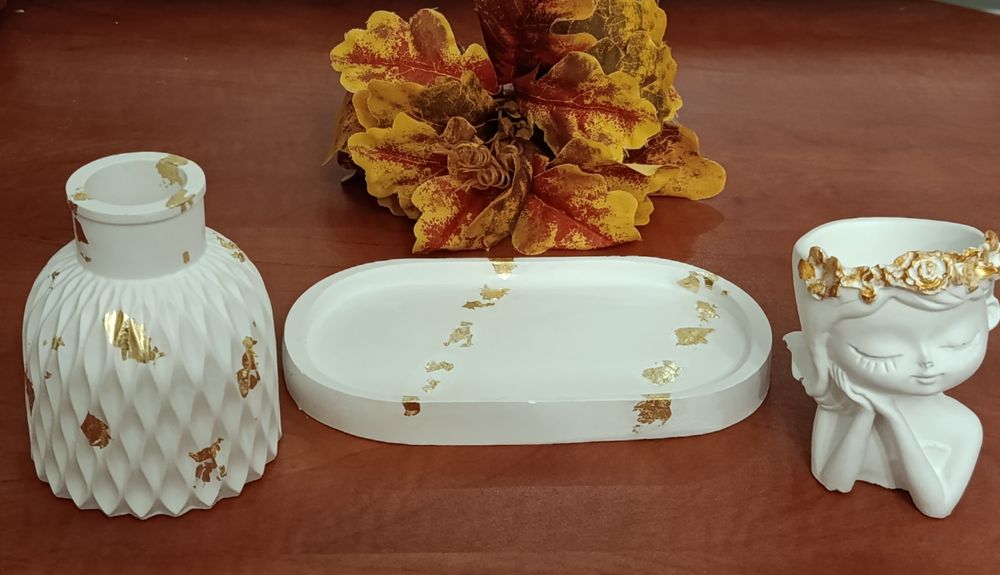 Zestaw dekoracyjny z gipsu