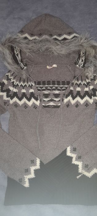 Свитер кофта с  капюшоном Fishbone