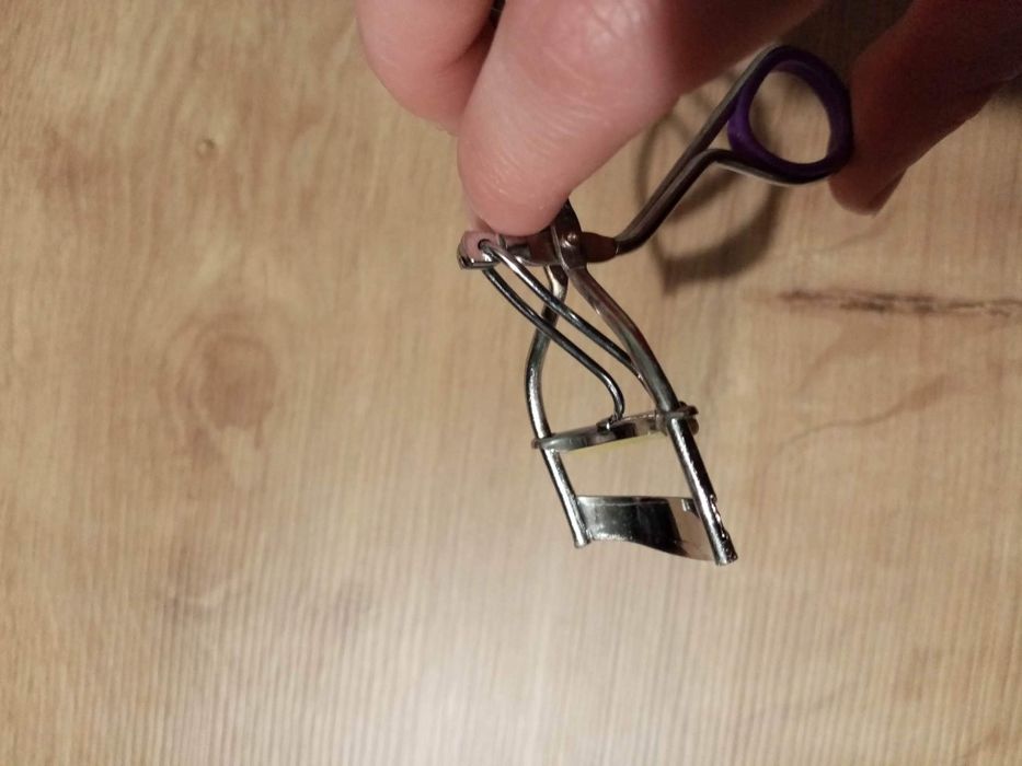 Zalotka do podkręcania rzęs