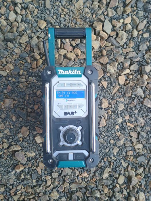 Radio budowlane Makita DMR 112 bluetooth akumulatorowe