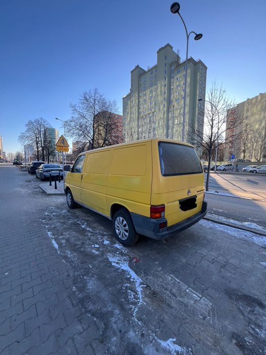 Свіжопригнаний Грузовий т4 1.9 дизель 1998 рік