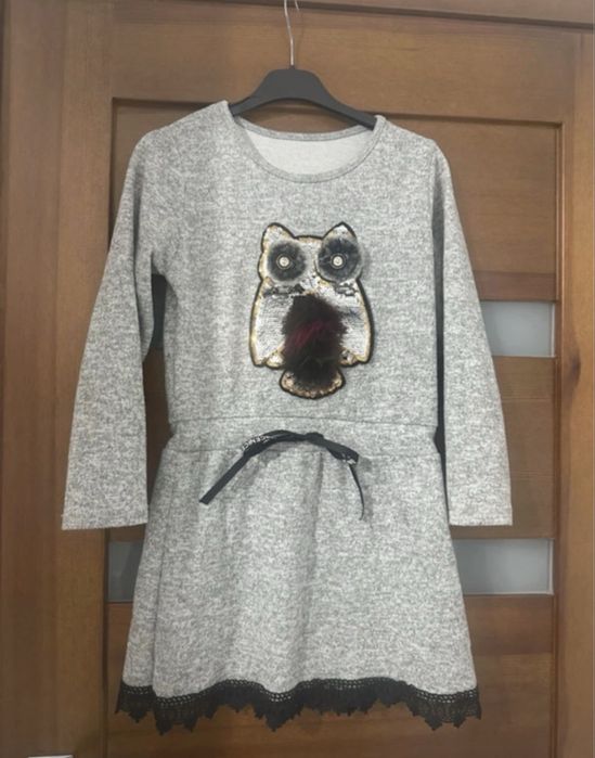 Sukienka dla dziewczynki 152