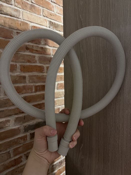 Nowa rura odpływowa odpływu z pralki bosh  oryginalna