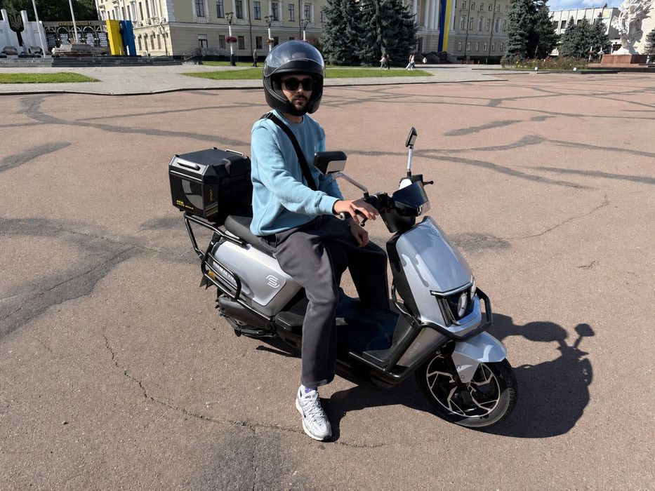 Електроскутер sunra flex pro 72v 38ah